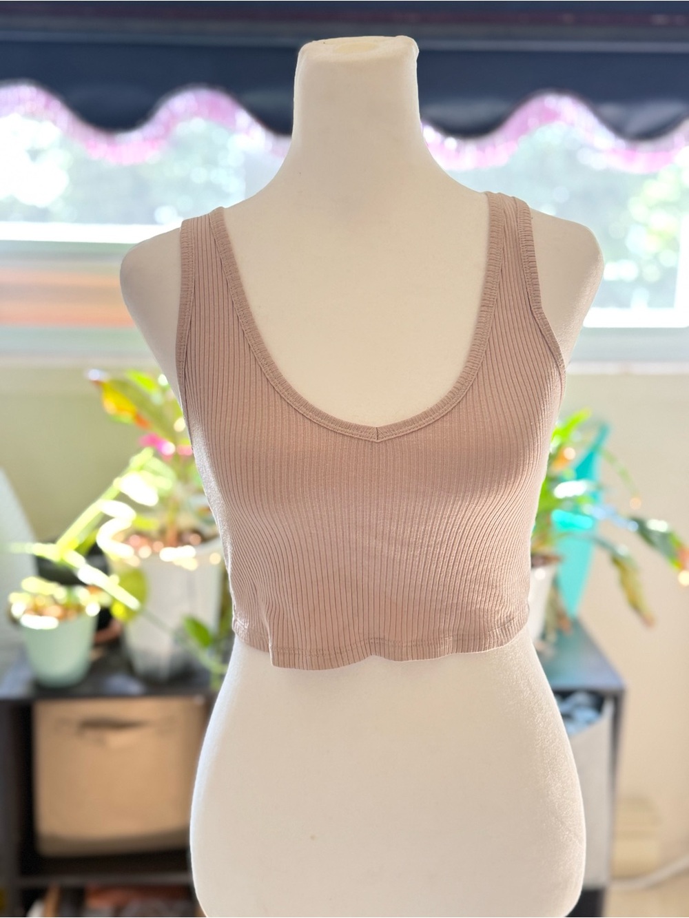 Garage Ribbed Scoop Crop Tank Top - Taupe